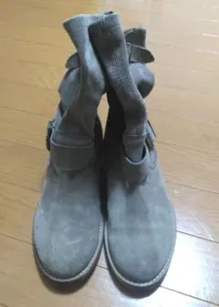 Item thumbnail for item 40274556-eedb-4b01-8811-ff16cf8fb67e