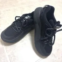 2026年最新】UGG la cloud laceの人気アイテム - メルカリ