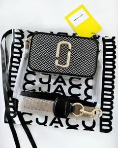MARC JACOBS SNAPSHOT MIXED MEDIA (BLACK)