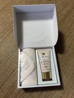 GELATO PIQUE ハンドクリーム＆タオル ギフトセットのサムネイル
