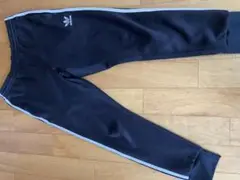 adidas ブラック ジョガーパンツ 3本ライン