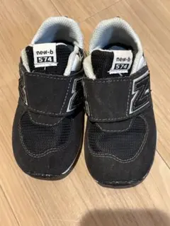 new-b 574 黒 スニーカー　14.0cm