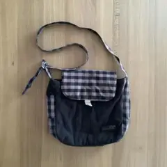 キャンバス メッセンジャーバッグ 黒とチェック柄