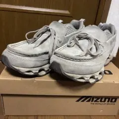 Mizuno Wave Prophecy グレー スニーカー