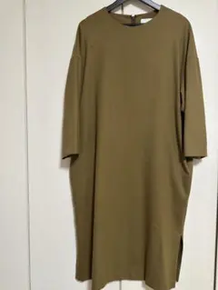 【クリーニング済】ユティリテ オリーブ 七分袖カットソーワンピース