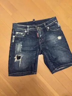 DSQUARED2 デニムショートパンツ ペイント加工 サイズ46 - メルカリ