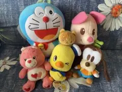 ドラえもん、ピグレット他ぬいぐるみ6点セット