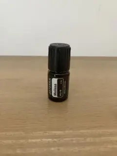 dōTERRA ドテラ メリッサ エッセンシャルオイル 5mL - メルカリ