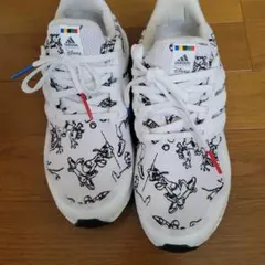 adidas Disney スニーカー ホワイト
