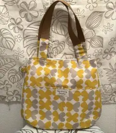 «691»タック入り肩掛けバッグ*コロンとしたフォルム*イエローカラー