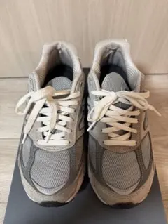 New Balance Made in US990v5