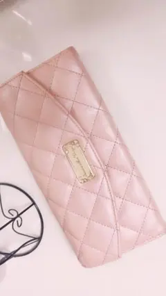 Samantha Vegaの財布