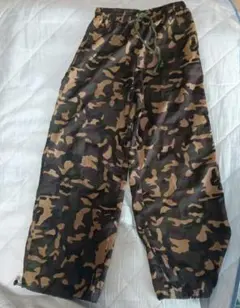 迷彩 カジュアルパンツ