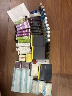 ダヴィネス DAVINES・トラベルキット モスト ラブド ジャーニー・新品 