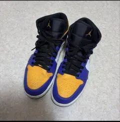NIKE Air Jordan 1 Mid パープル イエローのサムネイル