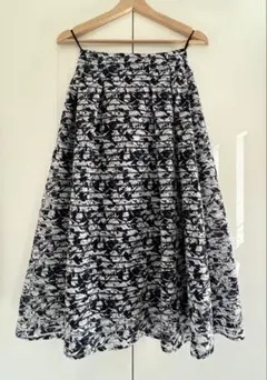 フレアスカート ネイビー×白 ミモレ丈