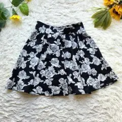【マジェスティックレゴン】スカートパンツ 花柄 【F】ネイビー 涼しげ