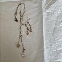 ネックレスとイヤリングのセット ゴールド ピンク