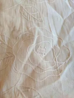 花柄 刺繍 の コール天 生地　　　　　　　　　50 × 104cm