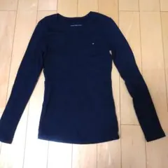 TOMMY HILFIGER ネイビー 長袖Tシャツ