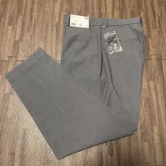 【新品タグ付】UNIQLOスマートアンクルパンツ（2WAYストレッチ）Lグレー