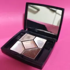 DIOR サンク クルール デザイナー アイシャドウ パレット