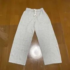 グレー ストレートスウェットパンツ
