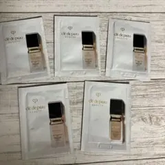 クレドポーボーテ タンフリュイドエクラマット オークル10 オークル20