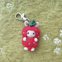 ミニミニ あみぐるみ スイカにギュッのライオンさん ストラップ - メルカリ