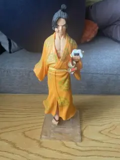 ワンピース　エース　ワノ国　フィギュア