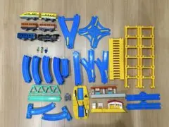 プラレール まとめ売り レール 車両 橋脚 人形 セット