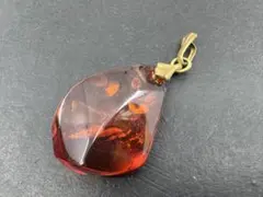M6801 琥珀　ペンダント　ヴィンテージ アクセサリー