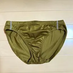 arena(アリーナ)競泳水着 ブルー×イエロー×ホワイト　Vパン・競パン　L arena(アリーナ)競泳水着 ブルー×イエロー×ホワイト Vパン・競