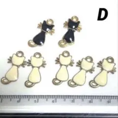 チャーム キラキラネコちゃん シルバー 10個 - メルカリ