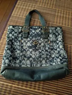 ダークブルー円形パターンハンドバッグ