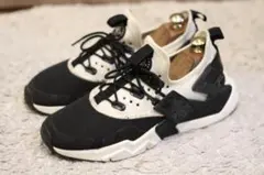 【レア】Nike Air Huarache Drift 2トーンカラー 白黒のサムネイル