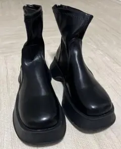 新品！　ショートブーツ　黒