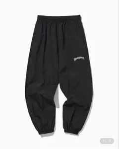 トラックパンツ　ブラック