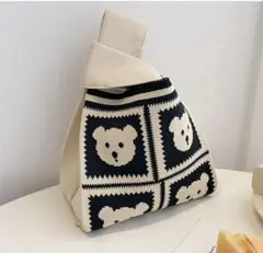 トートバッグ 大人気 ❤️ ベージュ クマ柄 34cm x 20cm 流行