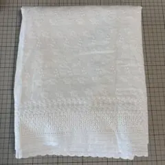 ホワイトカットレース生地 花柄刺繍