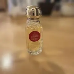 GIVENCHY L'INTERDIT EAU DE TOILETTEのサムネイル
