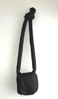 marimekko マリメッコ　ミニショルダーバッグ ブラック