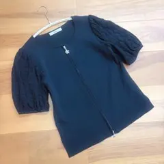 未使用品♡Reneルネ♡フリル付きカーディガン パールボタン ブラック34 未使用品♡Reneルネ♡フリル付きカーディガン パールボタン ブラック34
