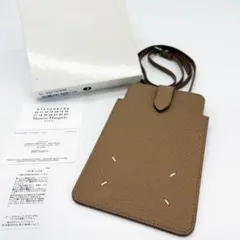 ♡美品♡ メゾン マルジェラ スマートフォン ケース ストラップ 備品ありのサムネイル