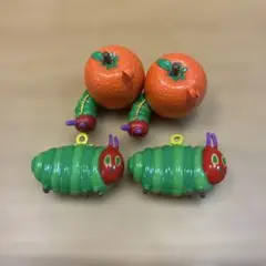はらぺこあおむし　バスボム　バスボール　ミニフィギュア　キーホルダー