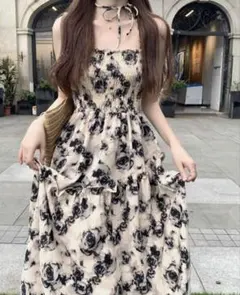 花柄キャミワンピース オールオーバーフローラルプリントキャミドレス
