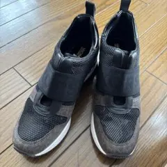 m*n様 MICHAEL KORS ブラウン スニーカー