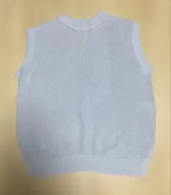 春物ニットベスト