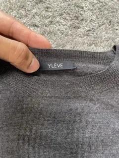 YLEVE クルーネックニット 長袖 チャコールグレーのサムネイル