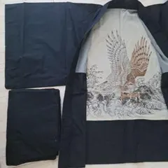 未使用 メンズ 袷着物 羽織 アンサンブル 鷹と波 正絹 紬地 黒系 着物セット